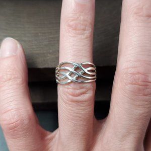 Size 5.75 Sterling Silver Woven Style Simple Cute Band Ring